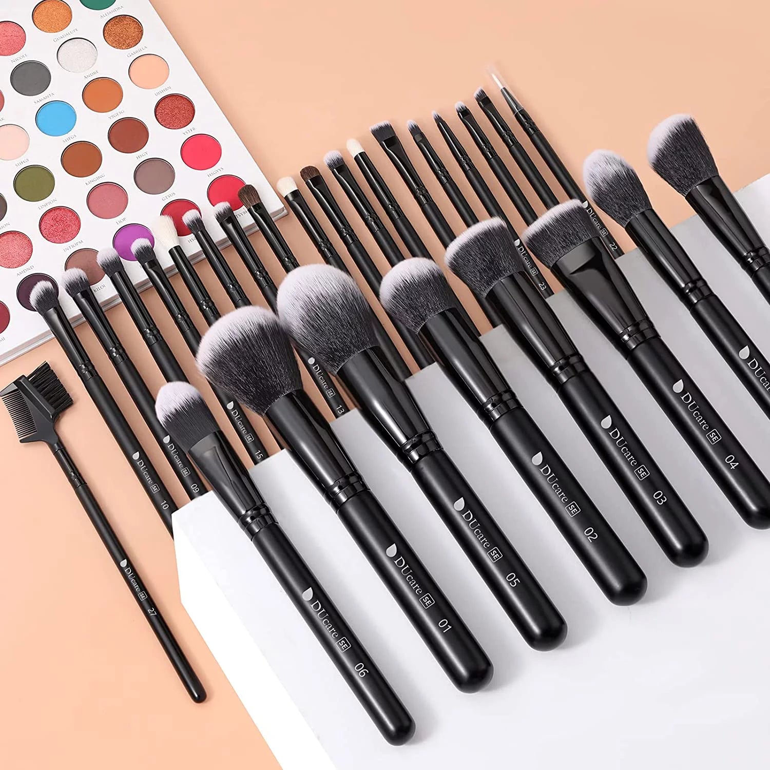 Makeup Brushes Professional 27Pcs Makeup Brush Kit Set Kabuki Foundation Blending Face Powder Blush Concealers Eye Shadows